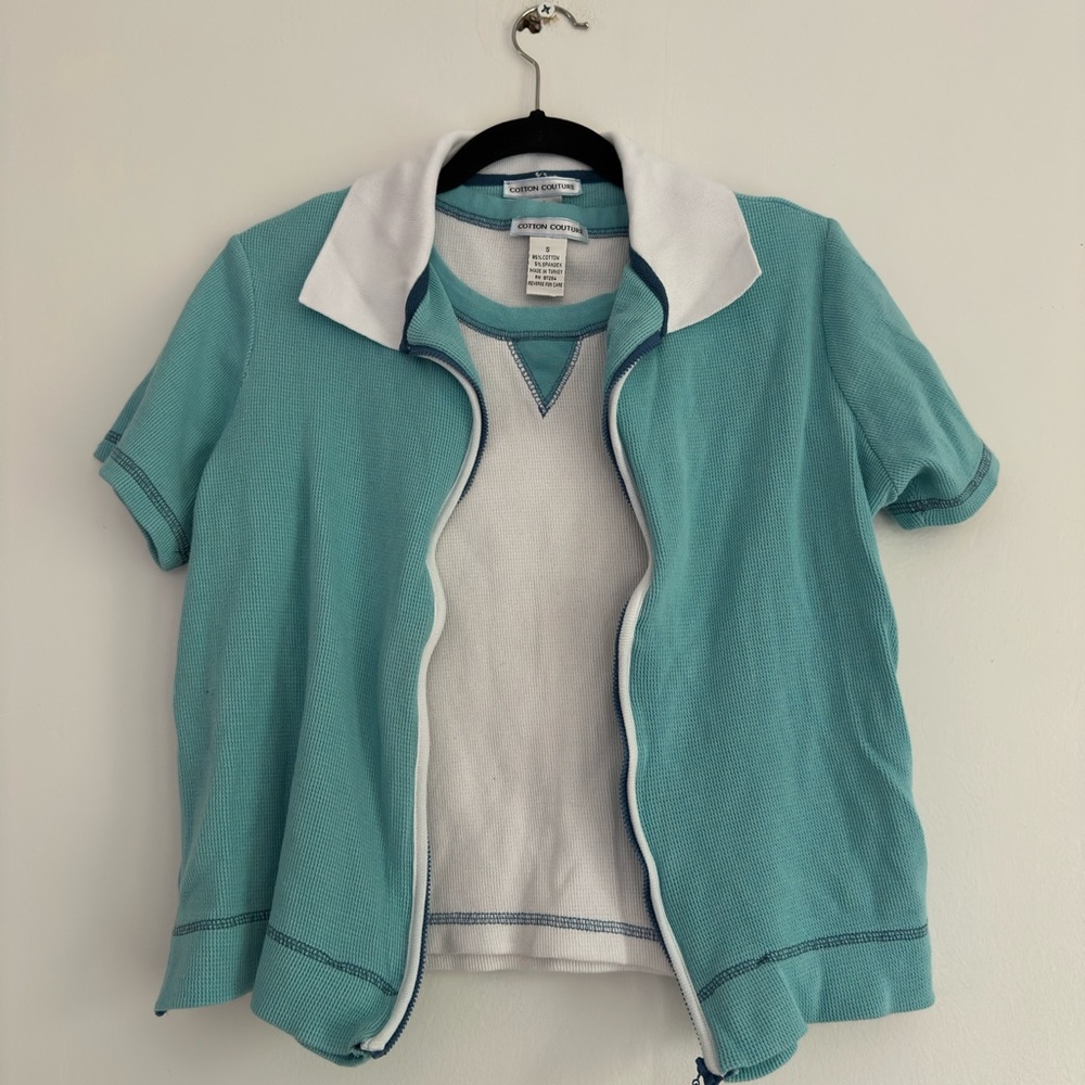 Teal and White Short Sleeve Jacket with‎ Top